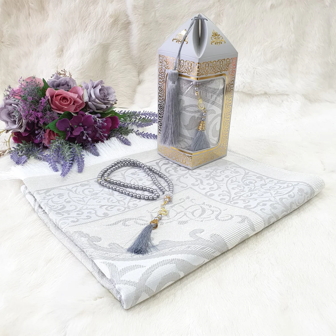 Prayer rug & tasbih With Love Set box #1168